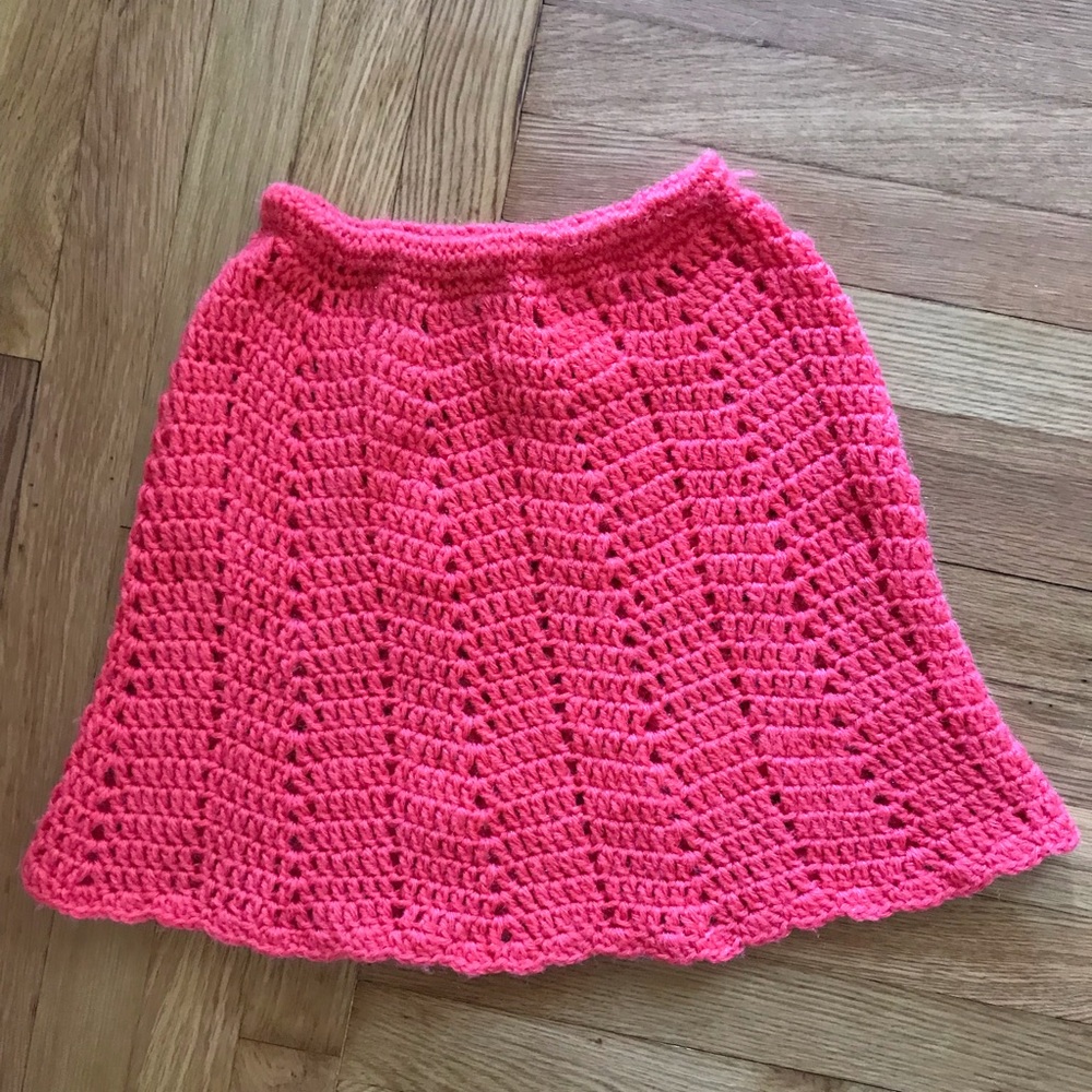 Vintage handmade crochet mini skirt coral pink XS